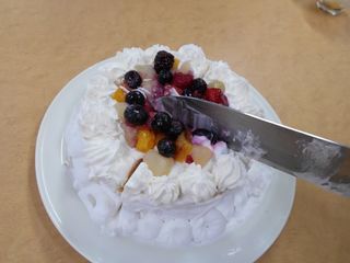 ケーキ入刀.JPG